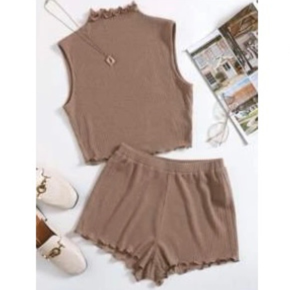 Two piece set